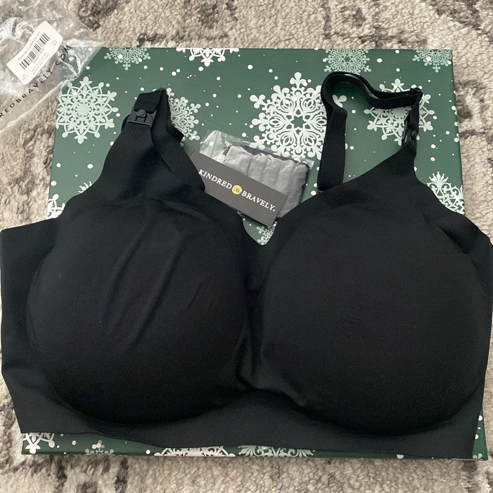 NWT Kindred Bravely Seamless Nursing T-shirt Bra